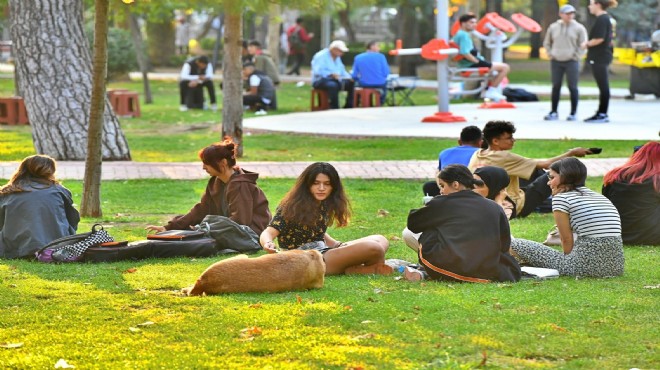 İzmir Büyükşehir Belediyesi gençleri Buca’da buluşturdu
