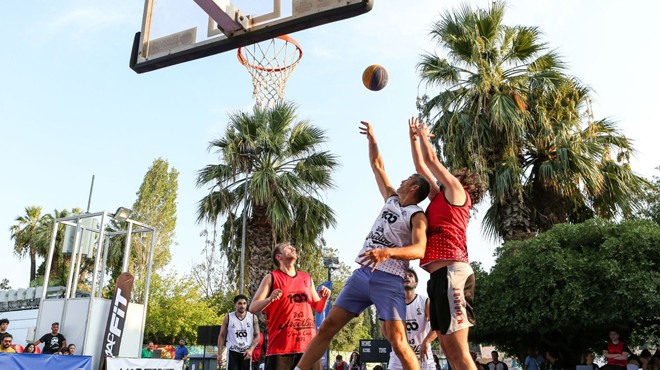 İzmir Cup finalleri nefes kesti