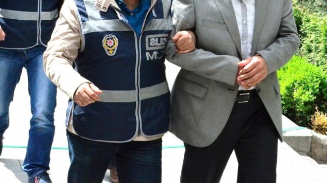 İzmir de 40 emniyet mensubu serbest bırakıldı