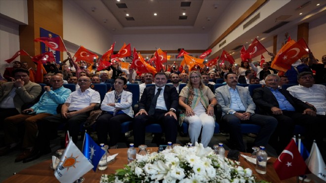 İzmir de AK Parti nin kuruluş yıl dönümü kutlandı