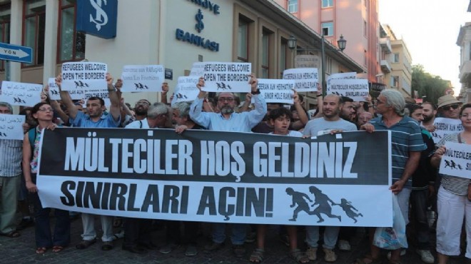 İzmir’de Avrupa’yla eşzamanlı mültecilere destek eylemi