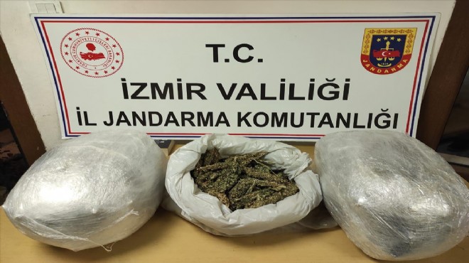 İzmir de bir evde 13 kilogram uyuşturucu ele geçirildi