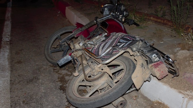 İzmir de çarpışan iki motosikletin sürücüleri yaralandı