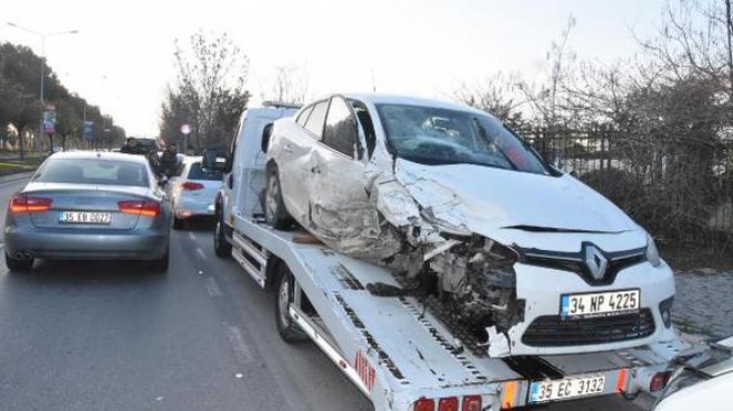 İzmir de feci kaza: 9 arabayı biçti!