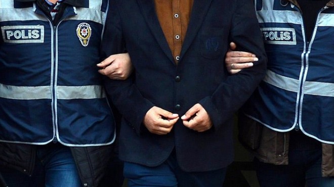 İzmir de FETÖ operasyonu: 10 din görevlisine gözaltı