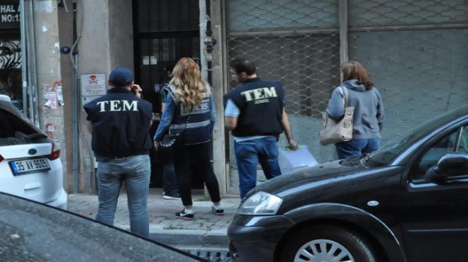 İzmir merkezli 6 ilde FETÖ/PDY operasyonu: 49 gözaltı