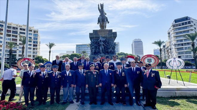 İzmir de Gaziler Günü kutlandı