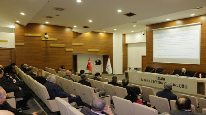 İzmir de Hayat Boyu Öğrenme kurumları toplandı