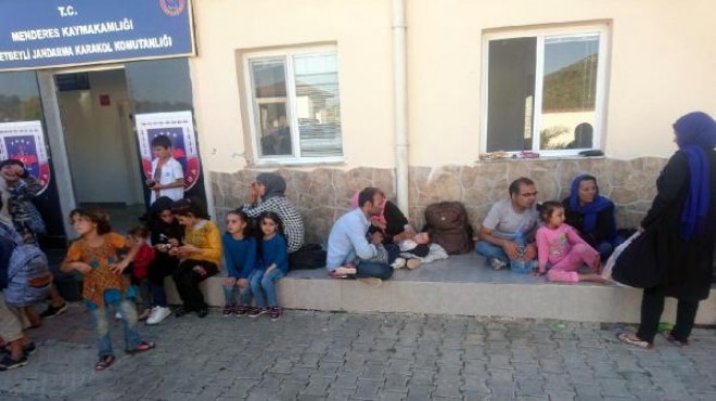 İzmir de kaçak göçmenlere  uçaklı  operasyon