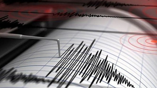 İzmir de korkutan deprem!