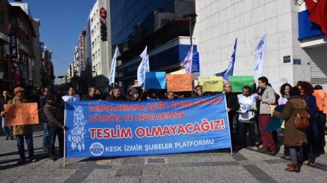 İzmir de memurlardan ihraç protestosu