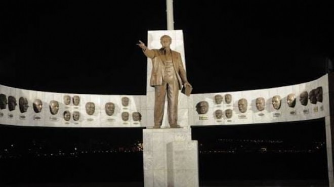 Büyükşehir den açıklama geldi: İzmir de o anıt yıkıldı mı?