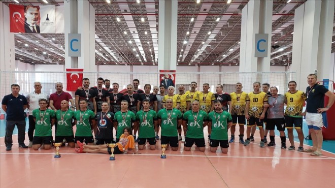 İzmir deki Veteranlar Şampiyonası nda dereceye girenler belli oldu