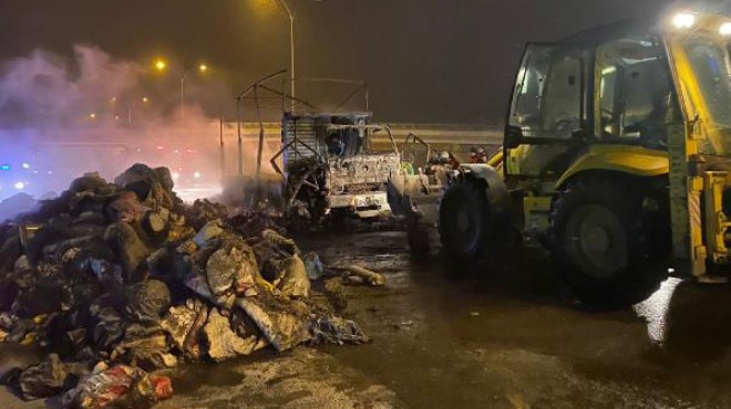 İzmir den deprem bölgesine gidiyordu... Yardım TIR ı yandı!