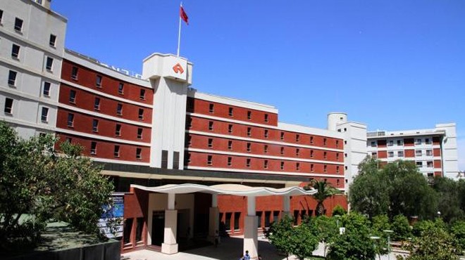 İzmir Ekonomi den uzlaşma ve arabulucuk eğitimi