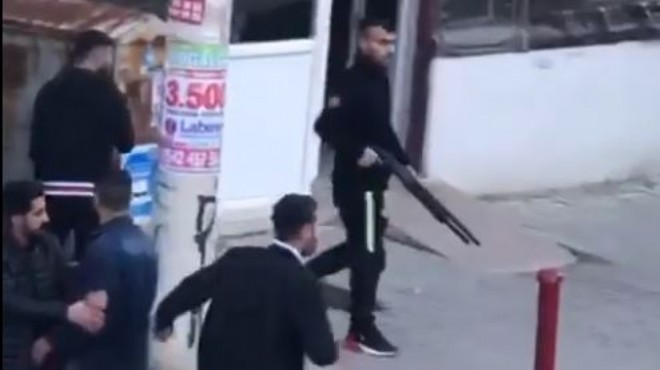 İzmir’in göbeğinde panik anları: Mahalleyi Teksas’a çevirdiler!