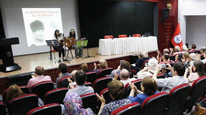 İzmir in Türkçe Günleri yola çıktı