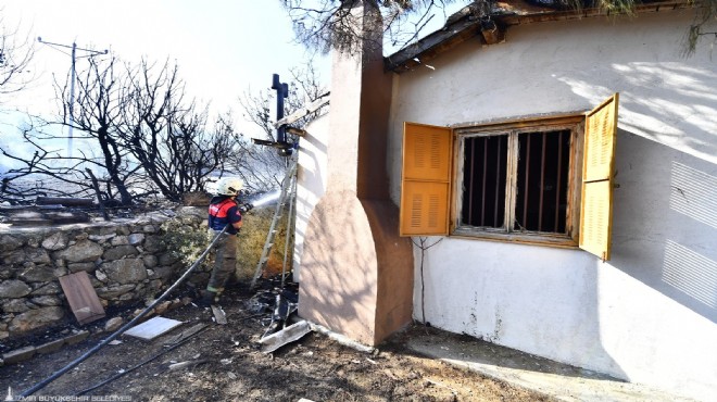 İzmir İtfaiyesi nden Bornova daki yangına müdahale