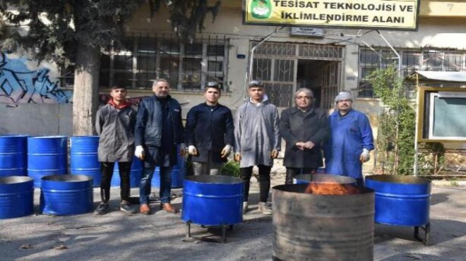 İzmirli öğrencilerden içleri ısıtan dayanışma!