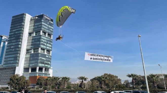 İzmirli paramotorcular, SMA hastası Ela Beyazgül için havalandı