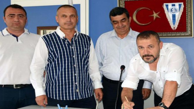 İzmirspor da Saray imzaladı