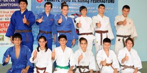 Büyükşehir judoda  Ümit lendi