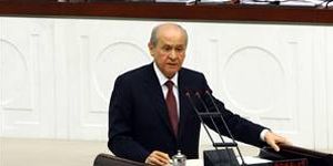 Bahçeli: AKP’de kaos ülkeye zarar verir