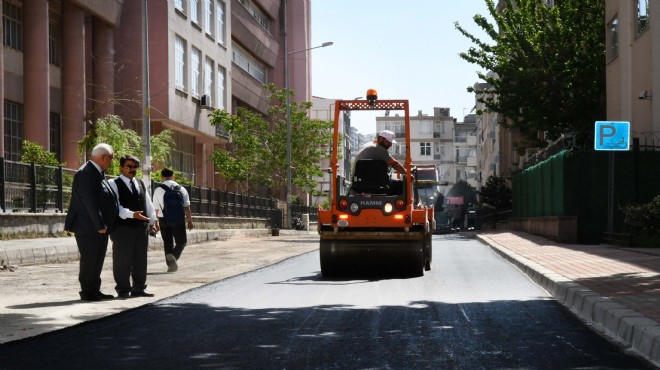 Karabağlar, asfalt çalışmalarında gaza bastı!