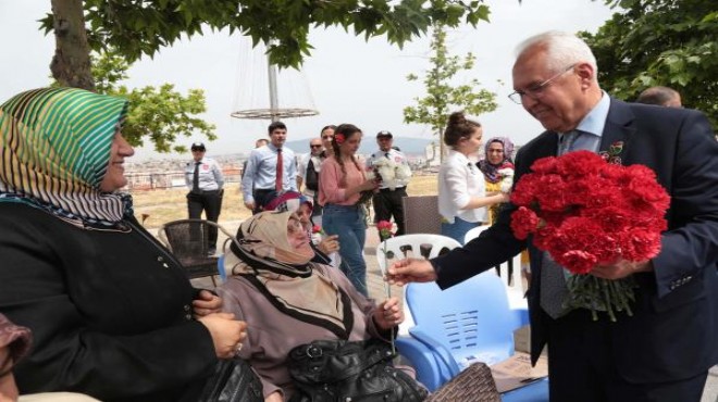 Karabağlar da Anneler Günü şenliği