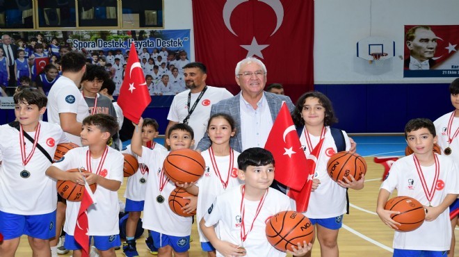 Karabağlar da basketler 100 üncü yıl aşkına!