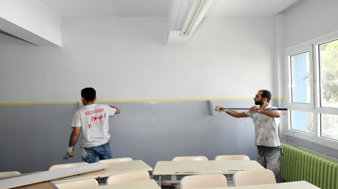 Karabağlar da belediyeden okullara onarım desteği