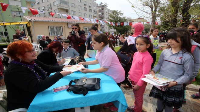 Karabağlar’da her mahalleye bir kütüphane!