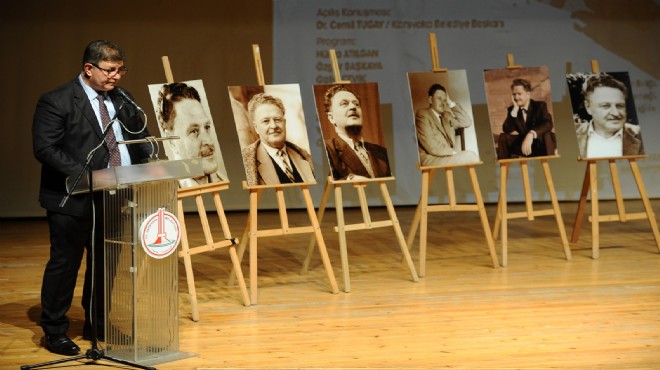 Karşıyaka, Nazım Hikmet i andı