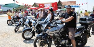 Motor tutkunları Karşıyaka da buluştu