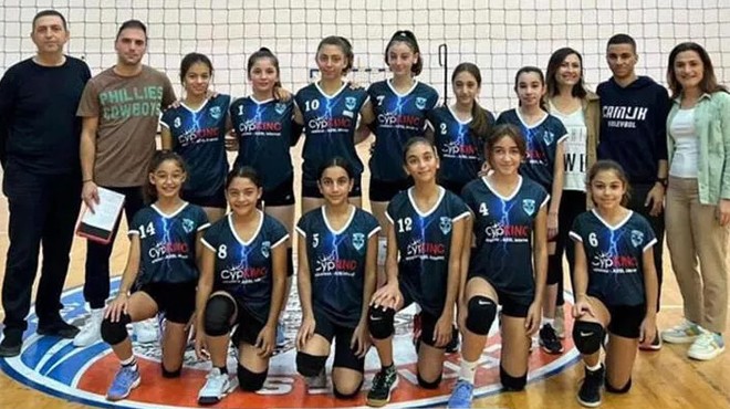 Kıbrıslı voleybol takımından acı haber!