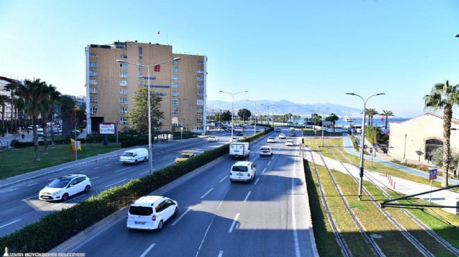 Konak ta trafiğe Kemeraltı ayarı... O yol kapatılacak!