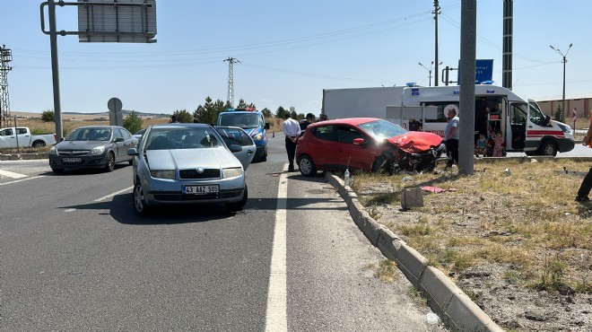 Kütahya’da trafik kazası... 6 yaralı