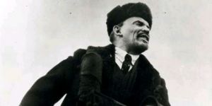 ‘İngiltere Lenin’i öldürtmeye çalıştı’