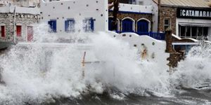 Şiddetli lodos, Bodrum u fena vurdu