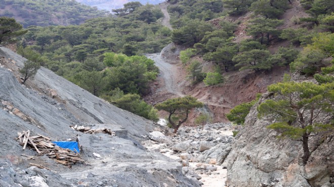 Maden ocağı depremde 12 metrelik kot kaybetti