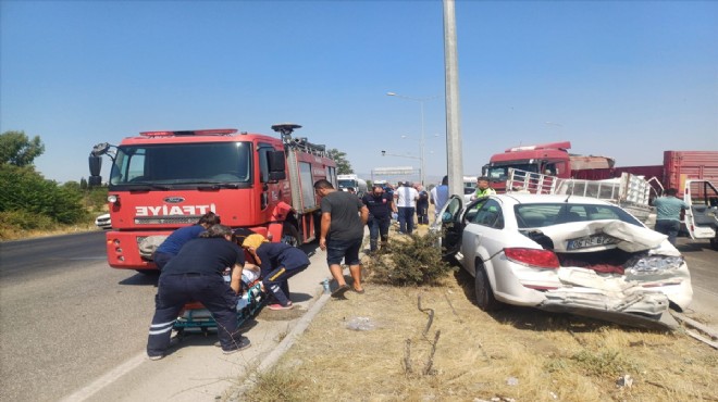 Manisa da zincirleme trafik kazası: 3 kişi yaralandı