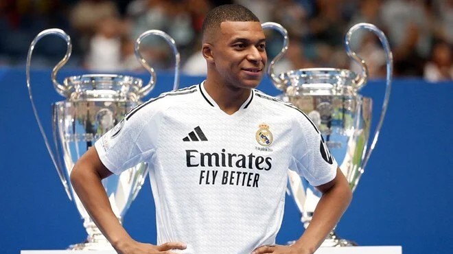 Mbappe resmen Real Madrid de