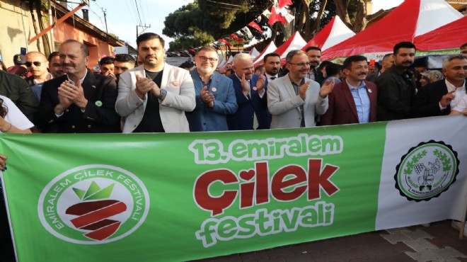 Menemen de Çilek Festivali coşkusu... Açılışta 28 Mayıs mesajları!