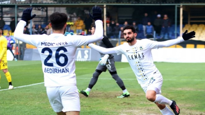 Menemen FK golcüleriyle resmen vedalaştı