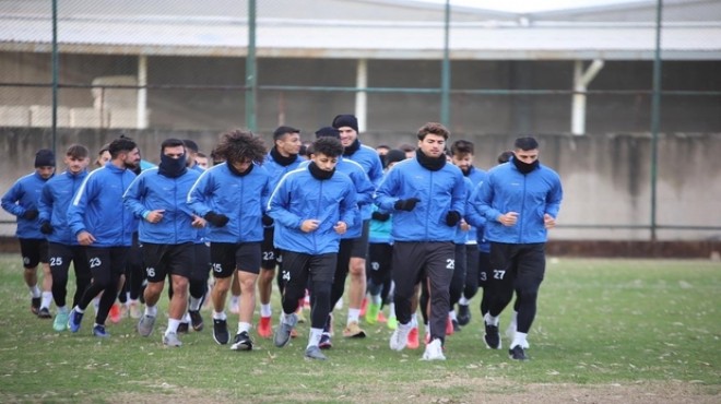 Menemenspor dan Bursa ya geçit yok