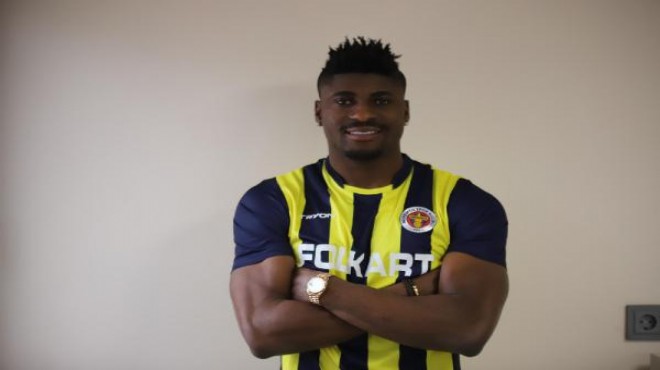 Menemenspor, Kehinde yi renklerine bağladı