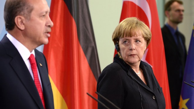 Merkel den Erdoğan a Almanya daveti!