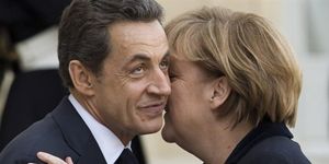 Merkel ve Sarkozy yeni bir Avrupa için anlaştı