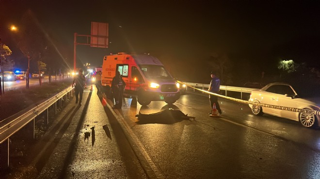 Motosiklet, araca çarptı: 1 ölü, 1 yaralı