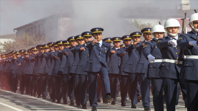 MSÜ Hava Astsubay Meslek Yüksekokulunda 608 öğrenci yemin etti